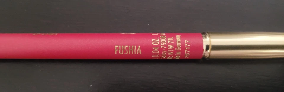 Delineador de labios Sisley 'Phyto-Levres Perfect' - Fushia. 0,04 oz. Nuevo. Foto 2 de 2