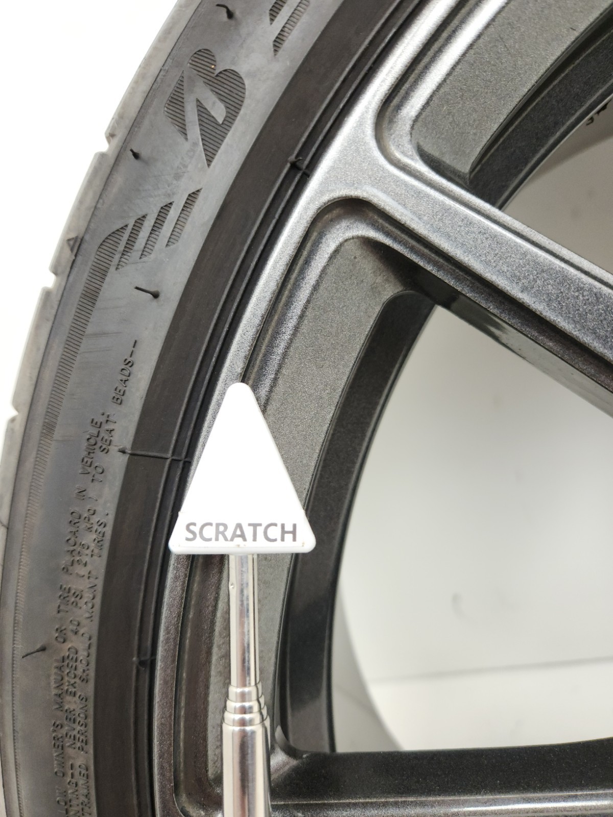 2012-2014 MCLAREN MP4-12C 650S FRONT SPOKE RIM WHEEL TIRE OEM 11B0669CP