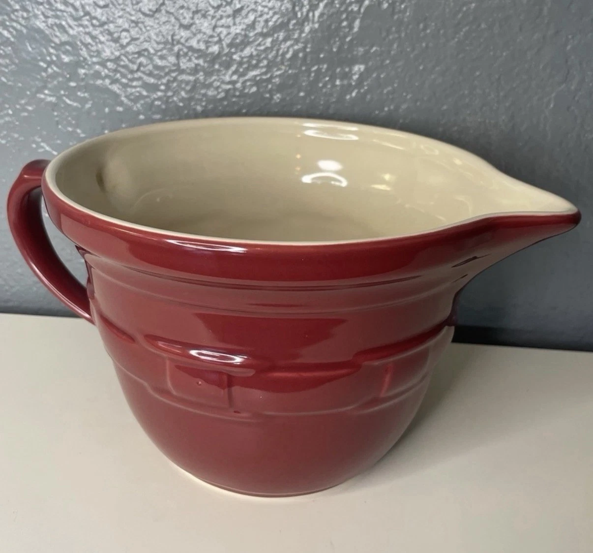 Longaberger Pottery 2 quart Paprika Batter Bowl Red Mixing Bowl with handle