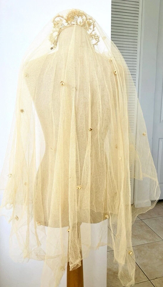 Tiara y velo nupcial de flores de cera antiguas a vintage con flores de azahar c. 1930 Foto 4 de 4