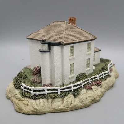 Harbour Lights Lighthouse #174 Lady Lightkeepers IDA Lewis Rock Minitur Figurine