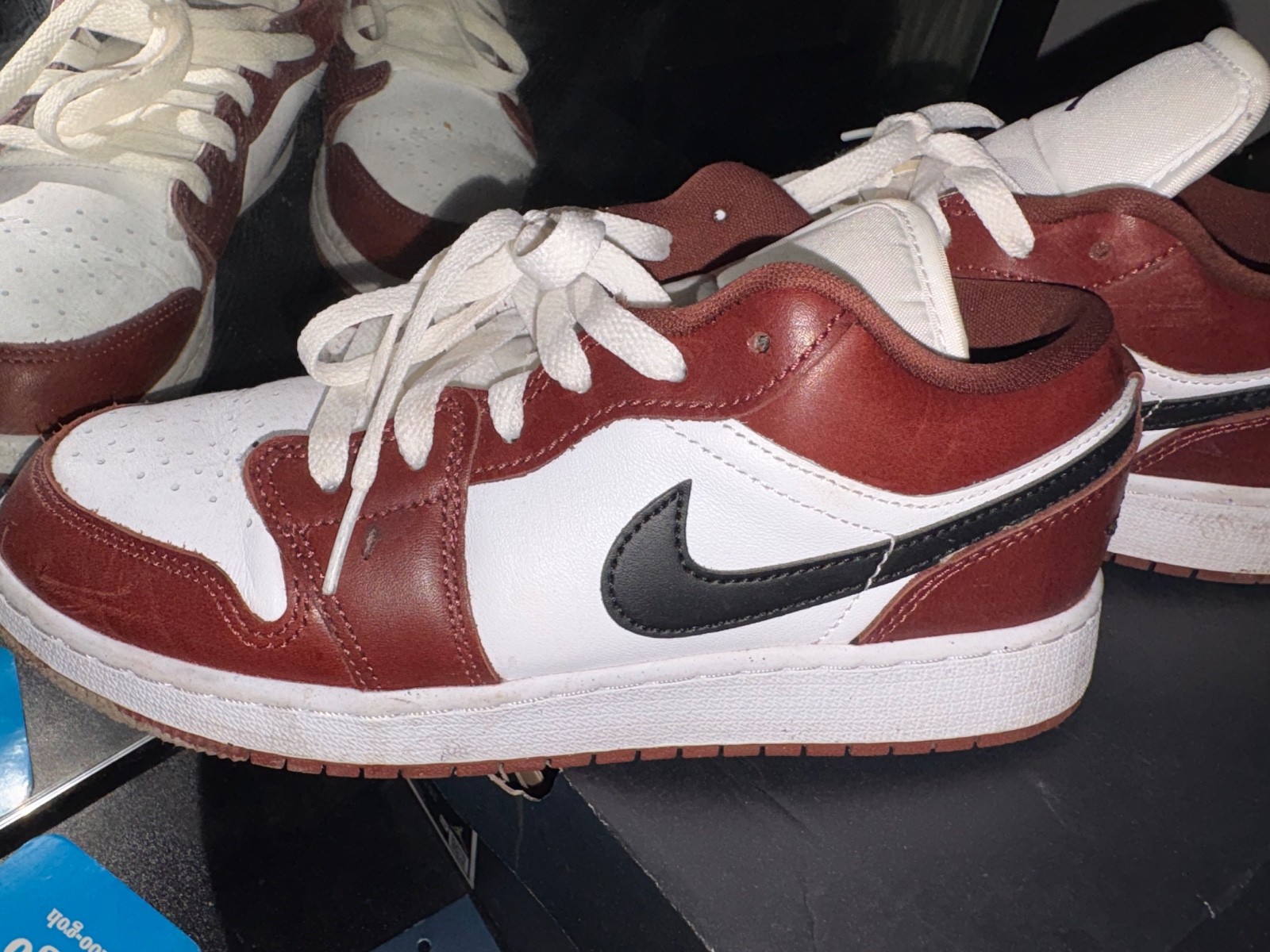 Jordans Big Kids Boys Low Size 5