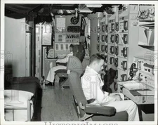 1966 Press Photo Air Force Triggermen Parrella and Lutsky, underground