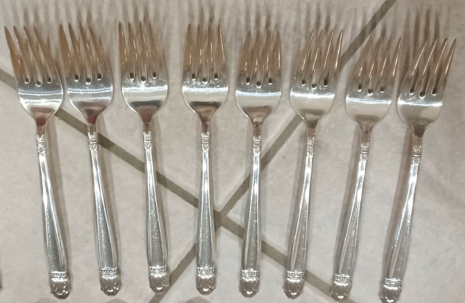 Holmes & Edwards 1938 Danish Princess Silverplate Flatware Service for 8