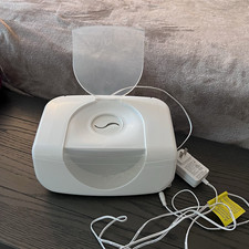 Munchkin Bright  Warm Baby Wipe Warmer White w/ AC Power Adapter Cord 17445