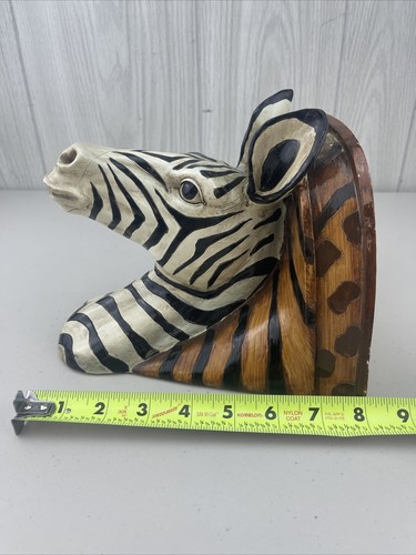 Cast Resin 8" Zebra Wall Sconce Shelf Sculpture Africa Safari Zoo Animal Décor - Picture 15 of 19