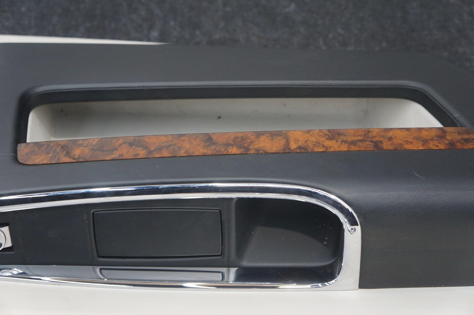 Rear Left Interior Door Trim Panel 51427264617 Rolls Royce Ghost Series I 09-14