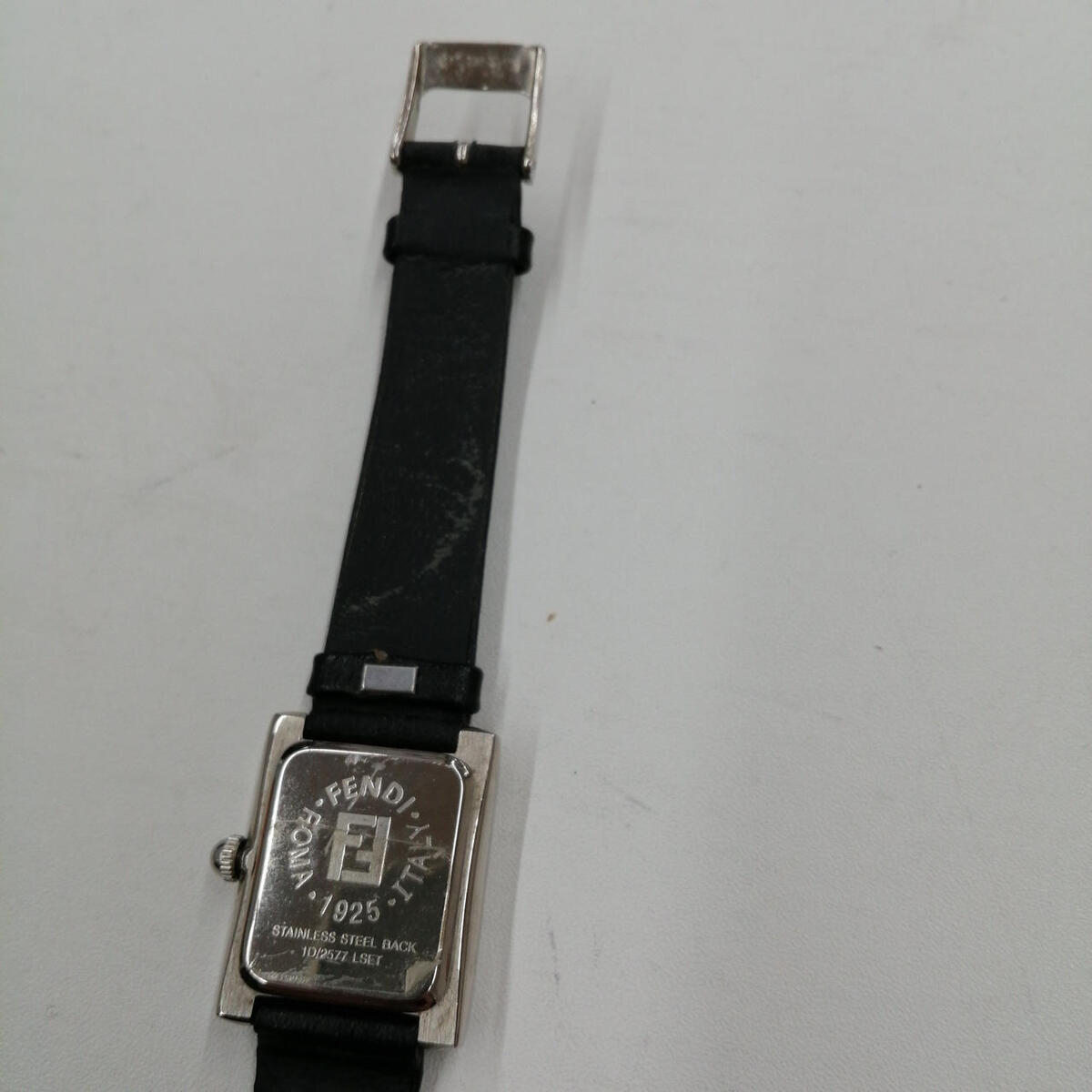 Fendi 1D/2577 Quartz Analog Watch | eBay Fendi 1D/2577 Quartz Analog Watch | eBay