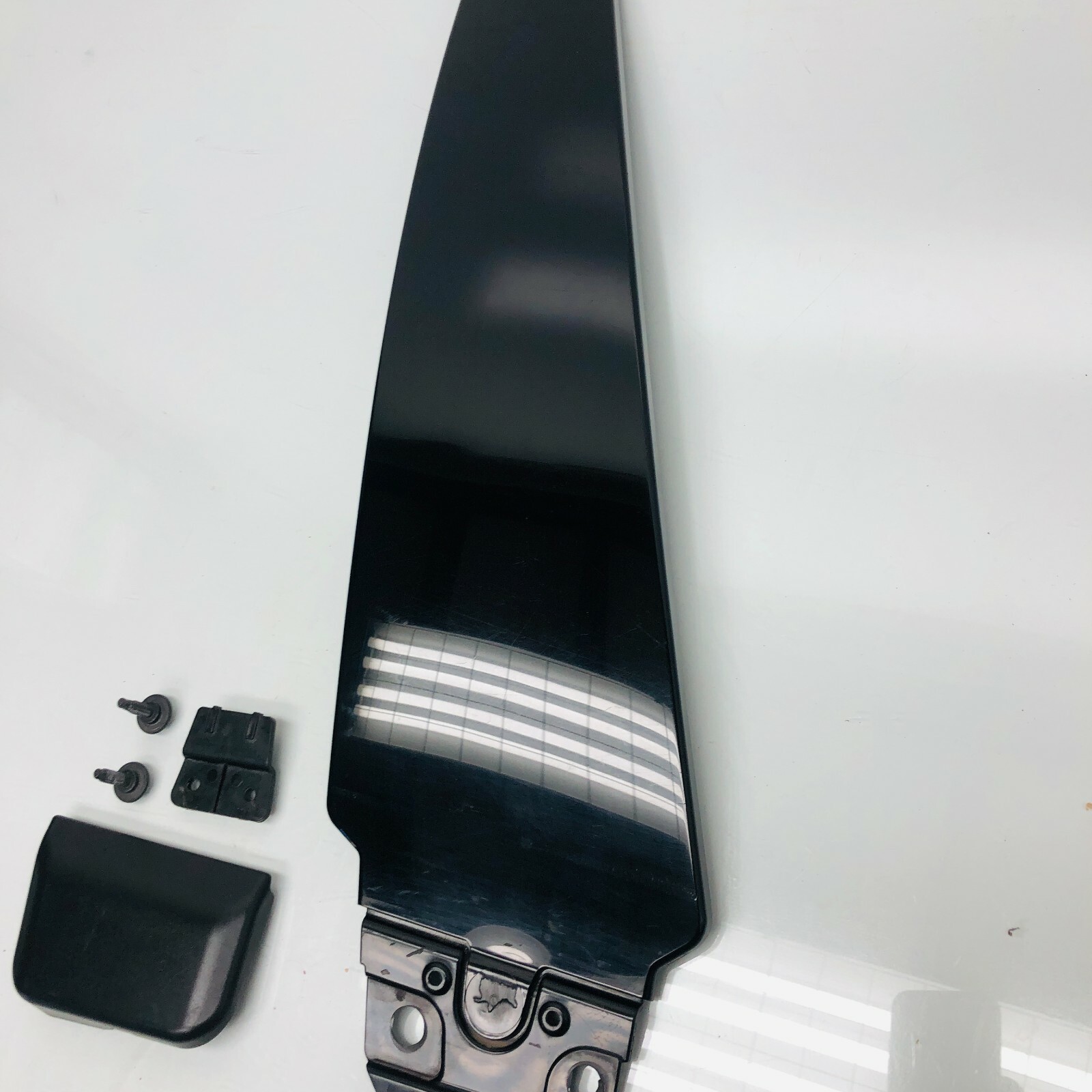 2014 - 2019 Maserati Ghibli Passenger Front Exterior Door Pillar Trim Panel OEM