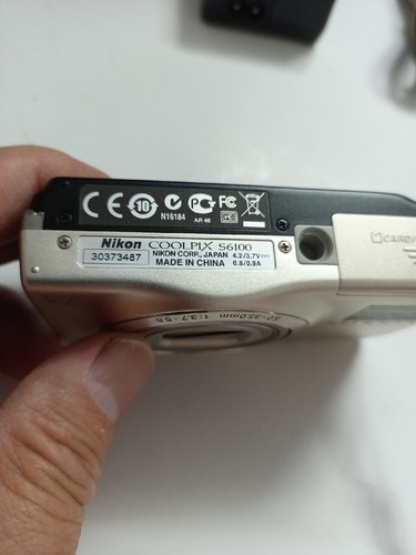 Nikon Coolpix S6150 16,0 megapixel fotocamera digitale - argento - Foto 5 di 12