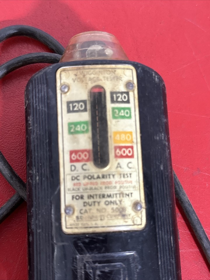 SQUARE D WIGGY AC DC Polarity Tester 5008 WIGGINTON VOLTAGE USA MADE