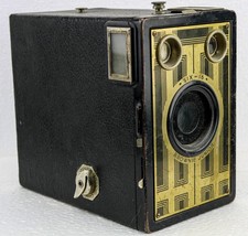 1930s-1940s Vintage Kodak Brownie Junior Six-16 Art Deco Box Camera