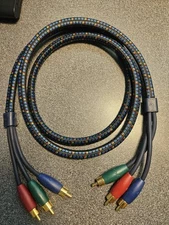 AudioQuest YIQ-G Gold RCA to RCA Component Video Cable 1.5 M (5')  VG Condition