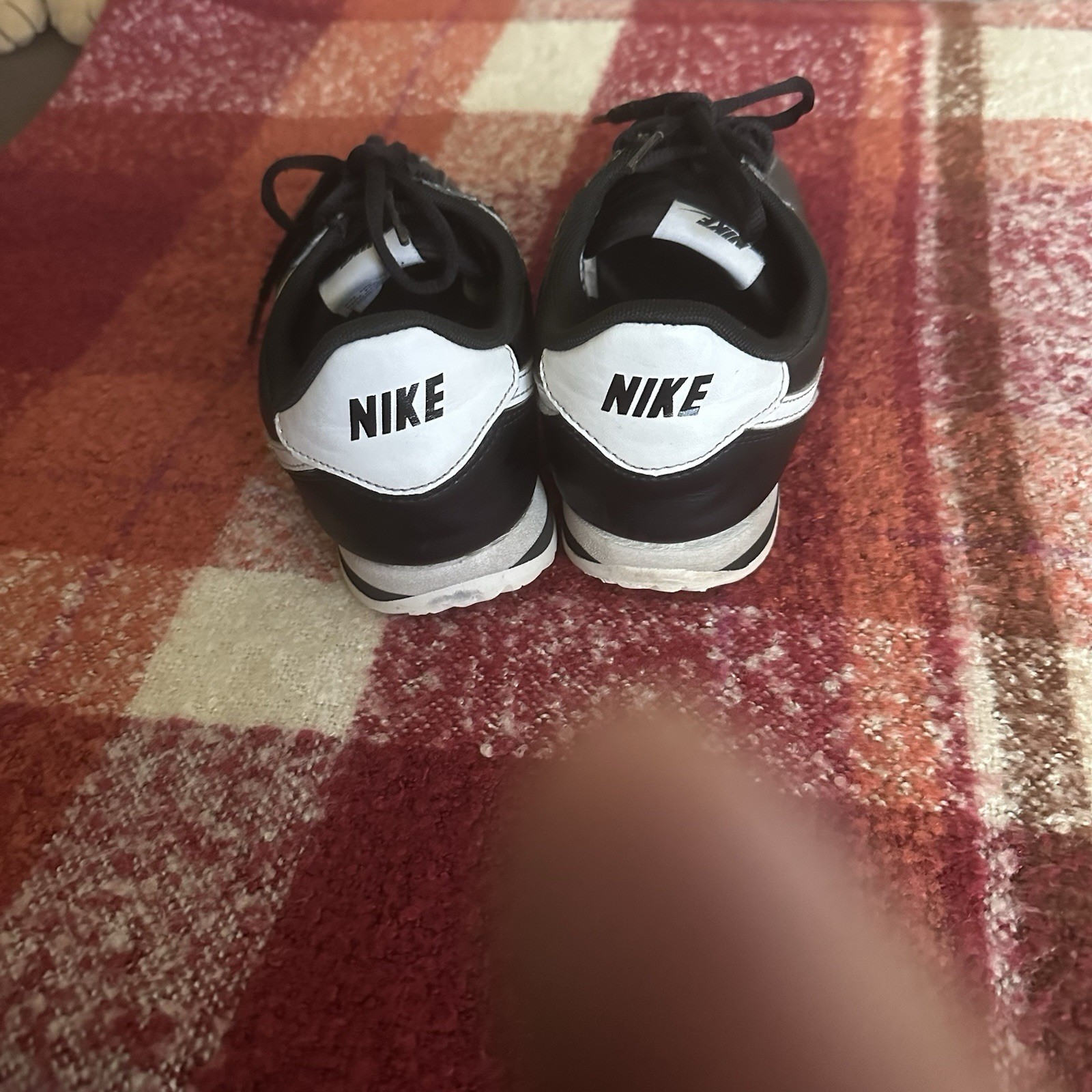 NIKE • Cortez Basic Leather "Black White Size 6.5 - image 3