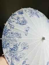 Carta Parisol blu e bianco motivo floreale diametro 23,6” foto sposa