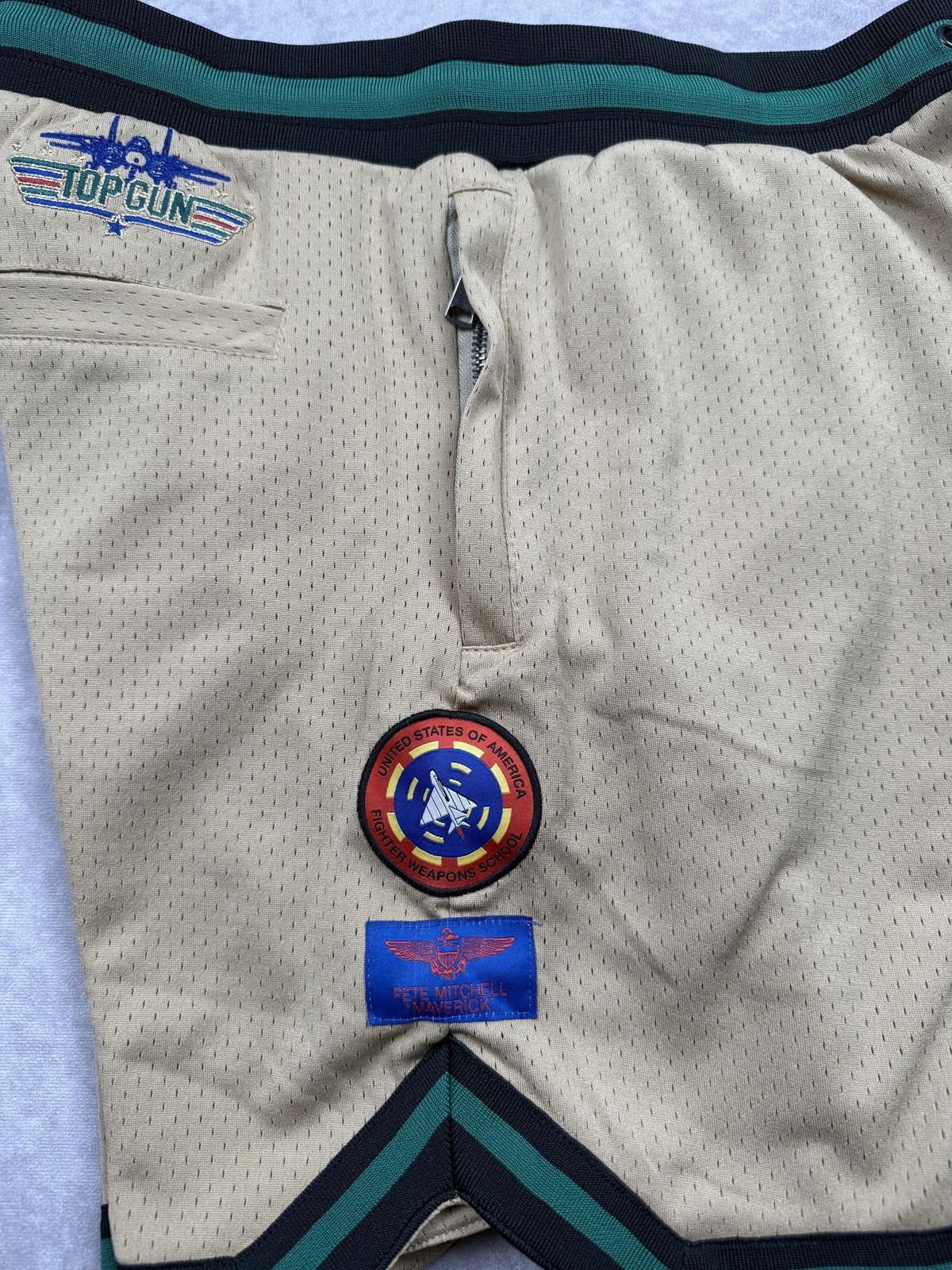 Shoe Palace X Top Gun Maverick Shorts Mens Large Khaki Basketball Patches thumbnail 15