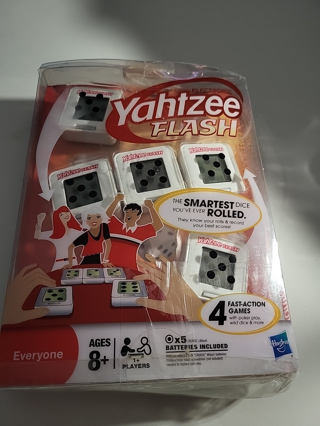 Electronic Yahtzee Flash Family Smart Dice Game by Hasbro 2011 New & Sealed