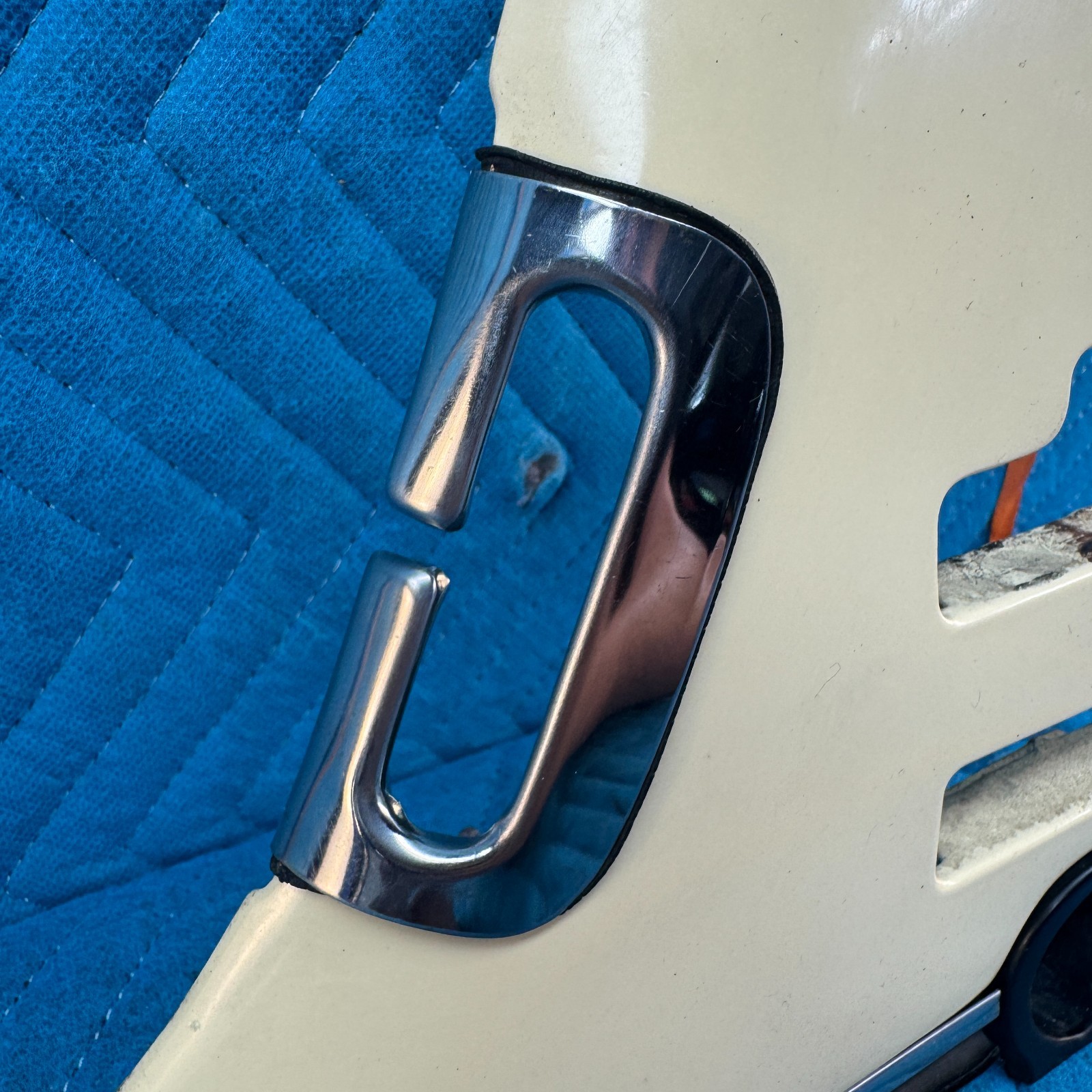 1989–1991 Chrysler Maserati TC left Interior Quarter Trim Ginger Tan OEM 46 K