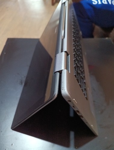 Dell Inspiron 15 7000 Series 7548 Laptop - Picture 9 of 9