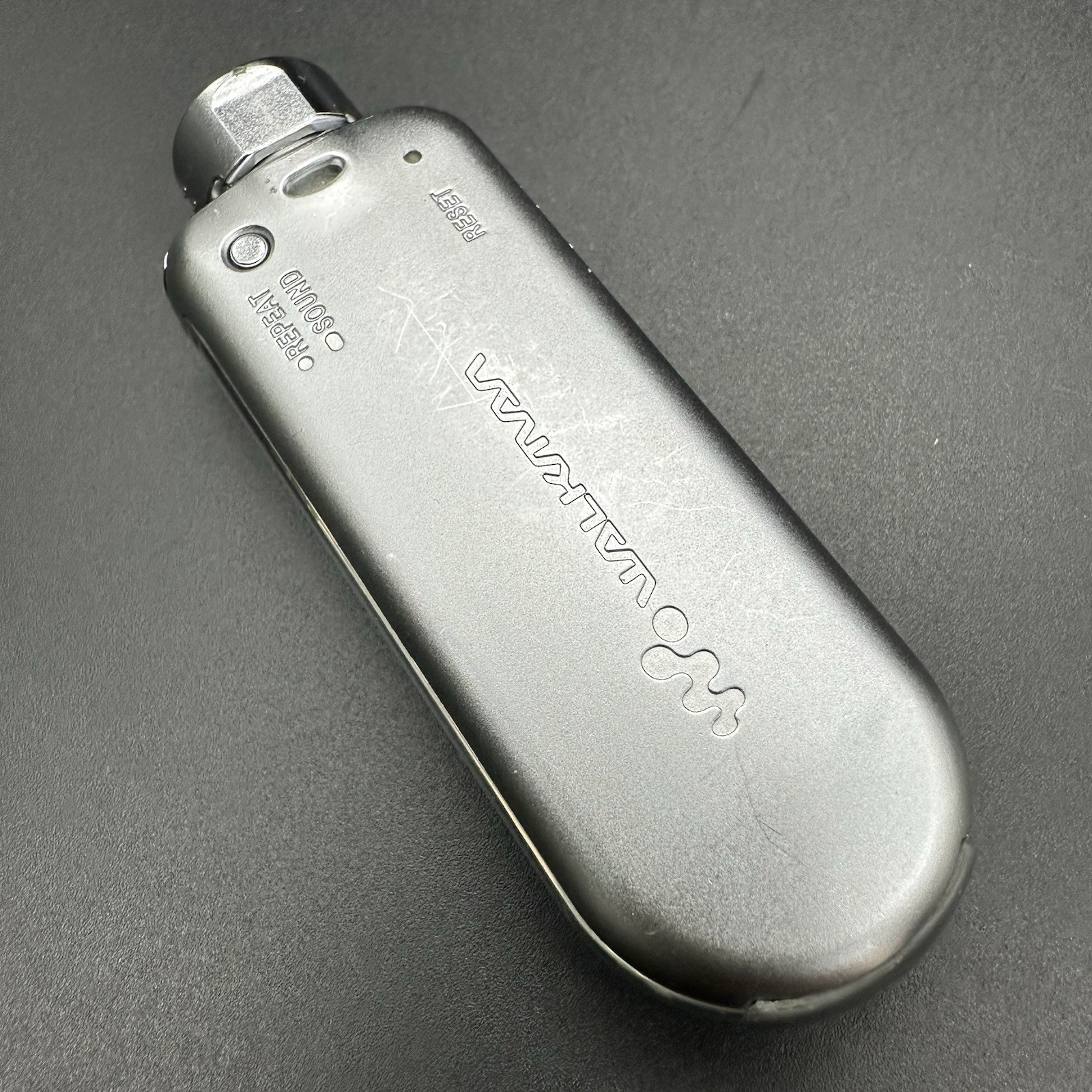 SONY NW-E505 Portable Audio Player Walkman 512 MB Pink Defect Present