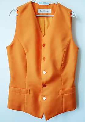 Schicke orange Satin Weste PINKY & DIANNE GR.34 neuwertig