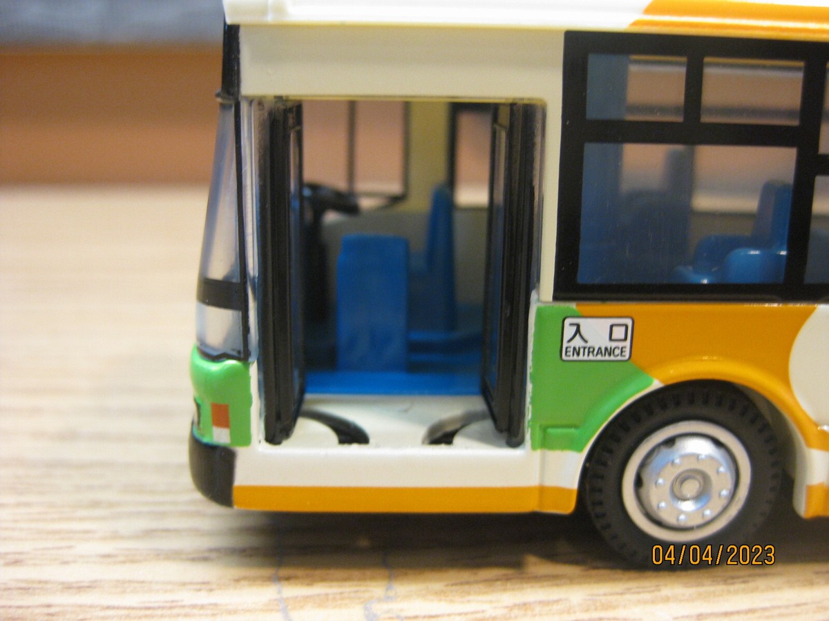 箱無し⭐️Diapet いすゞ AUTO TRANSPORT 1/64 SCALE DIAPET #DK-4104 TOKYO CITY NON-STEP, CNG BUS -- CREAM
