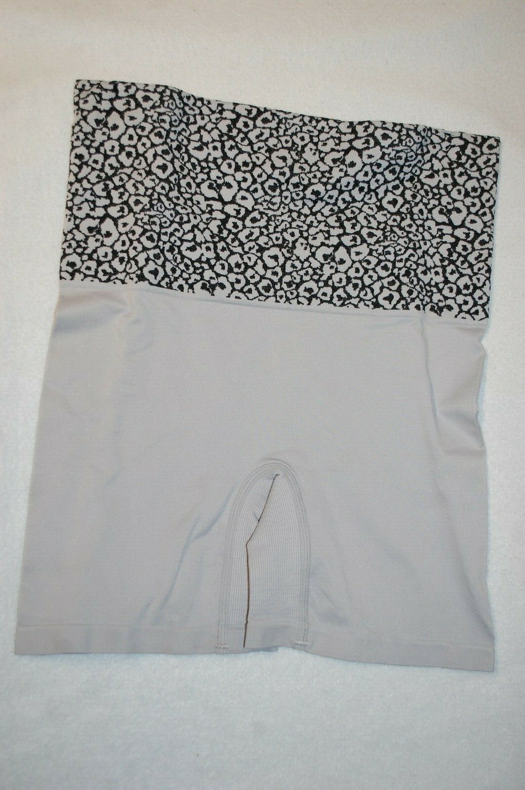 Women's Gray Waist Slimmer Shorts – Microfiber Stretch Smoothing Shapewear Size S 4-6
