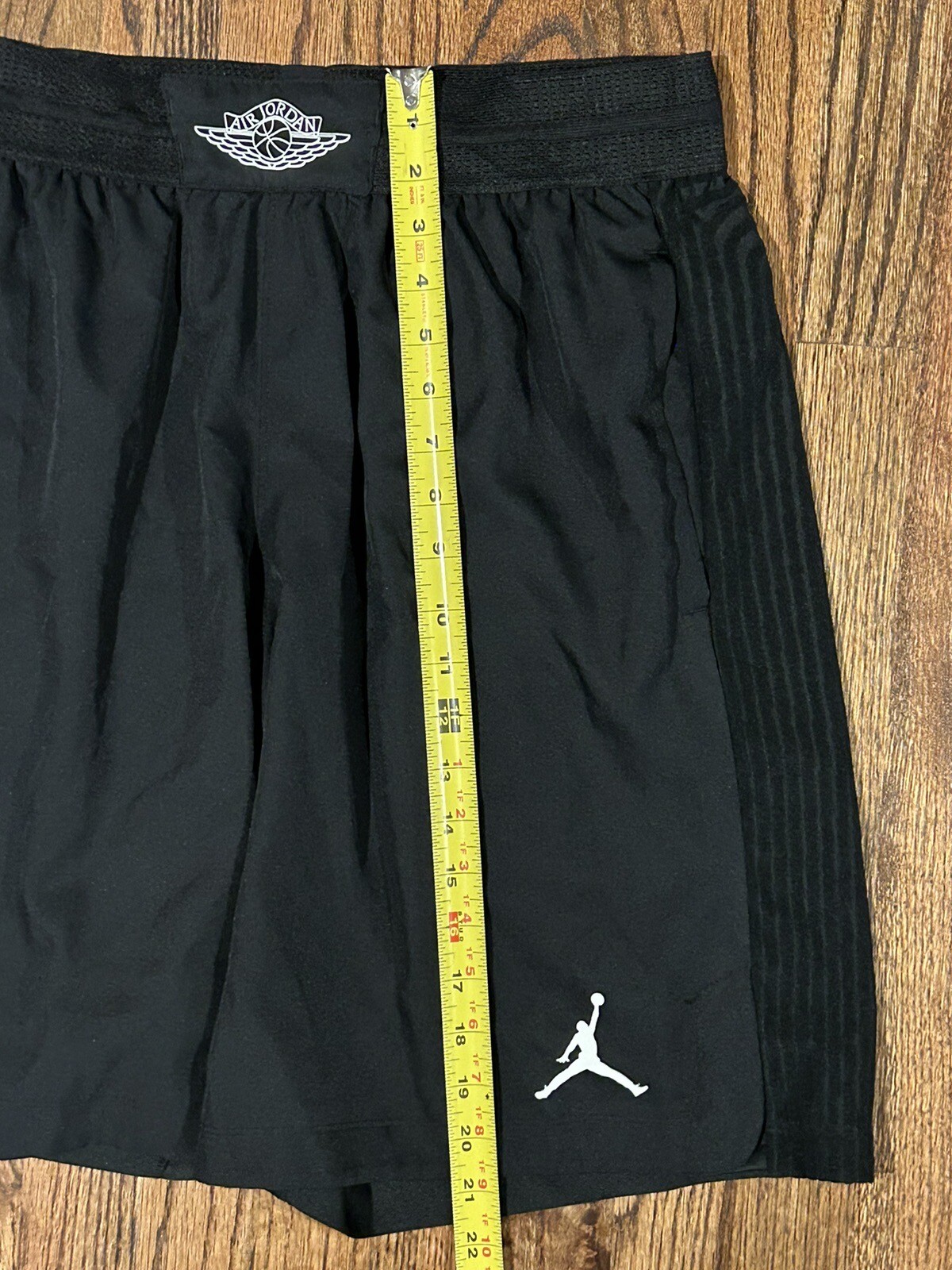 Nike Air Jordan Ultimate Flight Basketball Shorts Bla… Gem