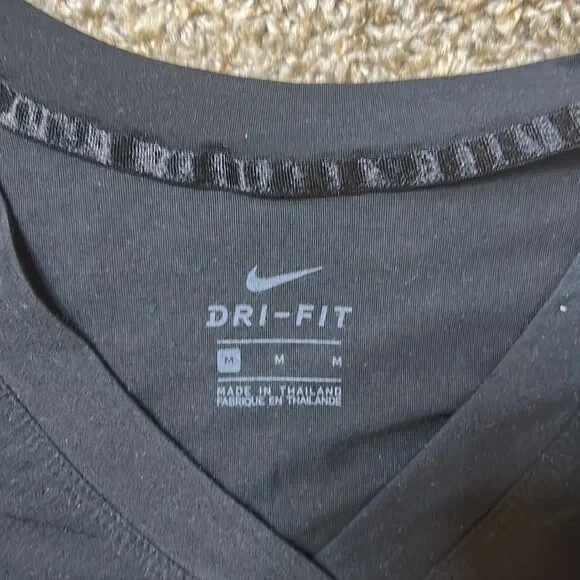 Nike DRI- Fit Cuello en V Mujer Top Corto Negro Pequeño Pullover Camisa Talla Mediana Foto 2 de 4