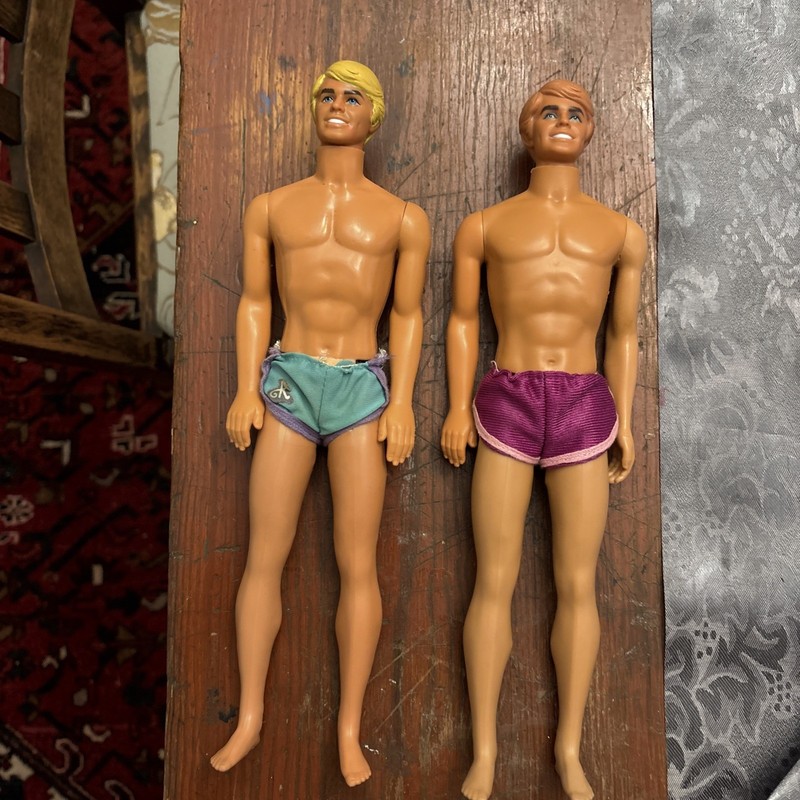 Pair 1988 Ken Dolls