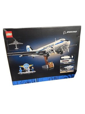 LEGO SET# 11378: Douglas DC-3 PAN AM Airliner (Minor crease in box)