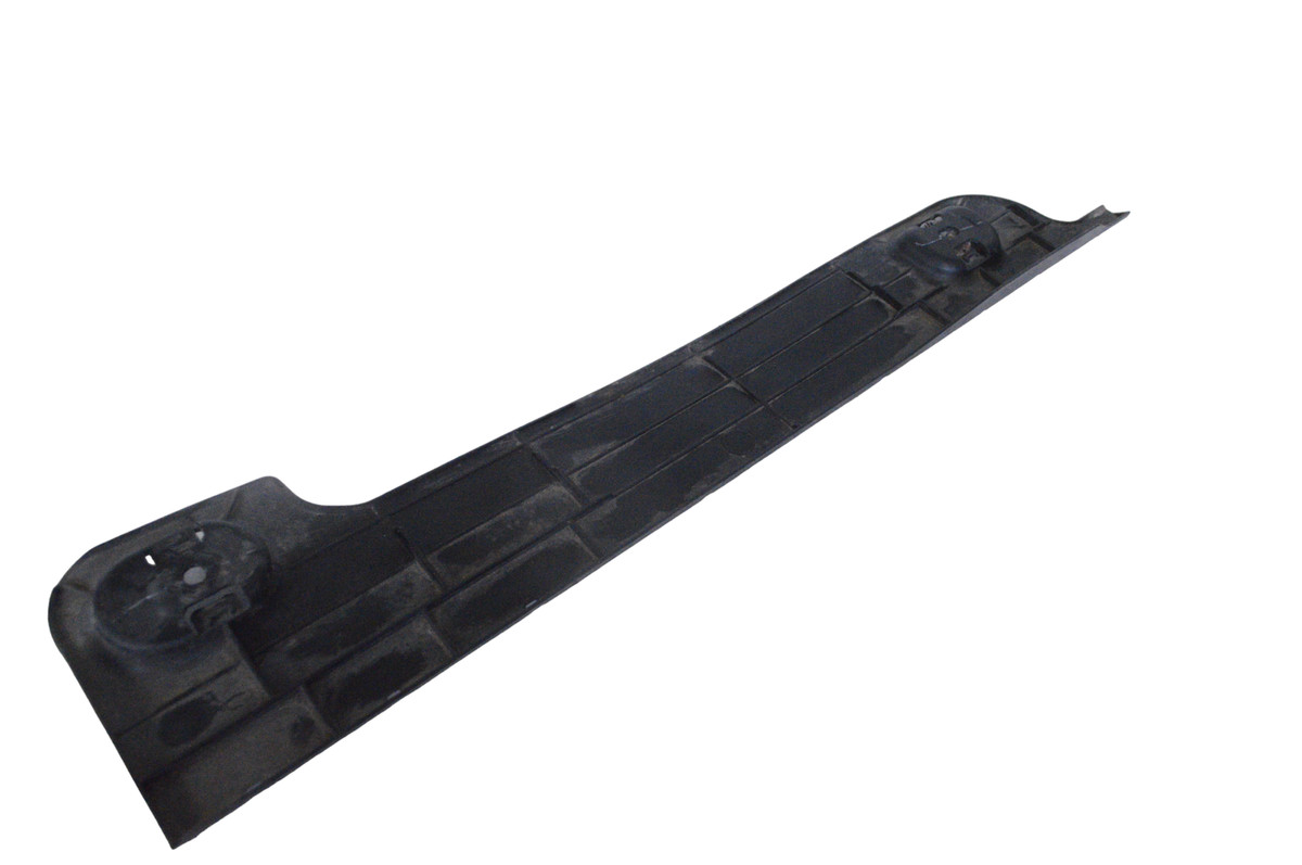 VW Golf Fuel Tank Underbody Tray 5WA201429 mk8 1.0 TSI 2021 RHD  