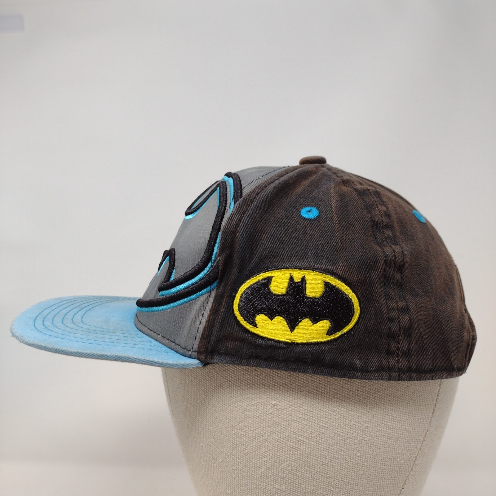 Batman Snapback Hat Multicolor OSFA Adjustable Em… - image 3