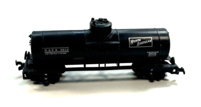 HO Life-Like North American Single Dome Tanker 5912 Black