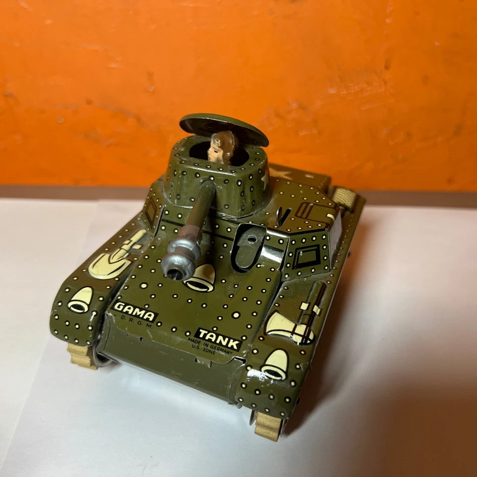 GAMA 71/3 Cuerda Juguete Lata Militar Tanque Mecánico Alemania Occidental con Caja (FUNCIONA) Foto 2 de 4