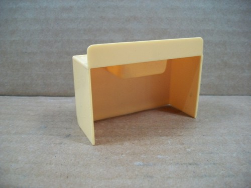 Muebles vintage para casa de muñecas Marx ~ electrodomésticos de cocina y cabaña ~ 4 piezas - Imagen 4 de 18