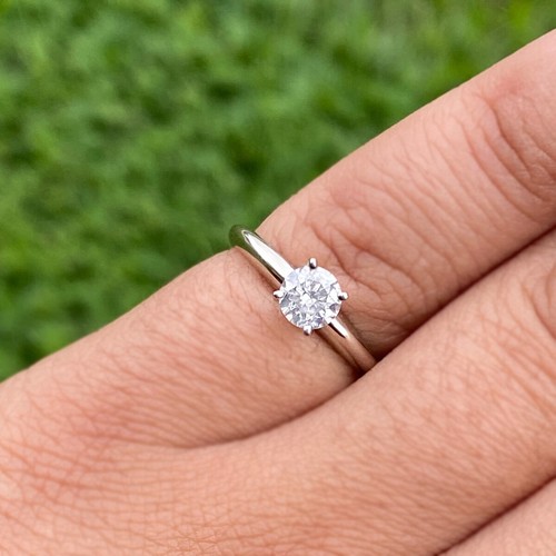 14k White Gold Approx .40 Ctw Diamond Solitaire Engagement Ring - Picture 4 of 4