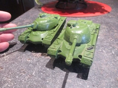 2 : ancien Tank Plastique Blindé Espagnol Shamber's - Photo 1/4