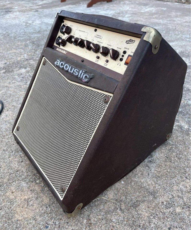 Acoustic A20 20 W Acoustic Guitar Amplifier Brown/Tan Working With