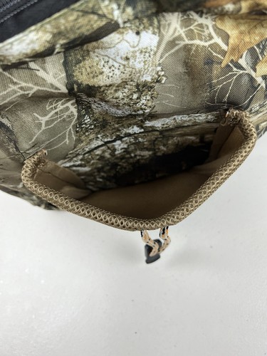 NEW Realtree Edge Track & Tail CAMO Hunting Saddle Bag Backpack for Dogs - Picture 7 of 12