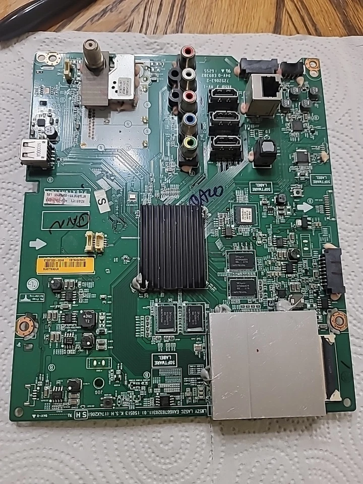 Placa principal LG. 55UF6450-UA - Imagem 2 de 4