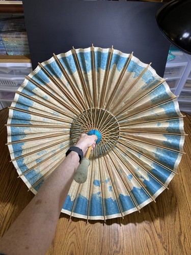 Vintage Paper Wood handle Umbrella Parasol Hibiscus Hawaiian Floral