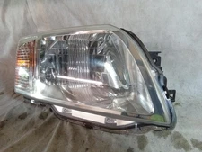 2005 Misubishi Endeavor Passenger Side RH Head Lamp OEM LKQ