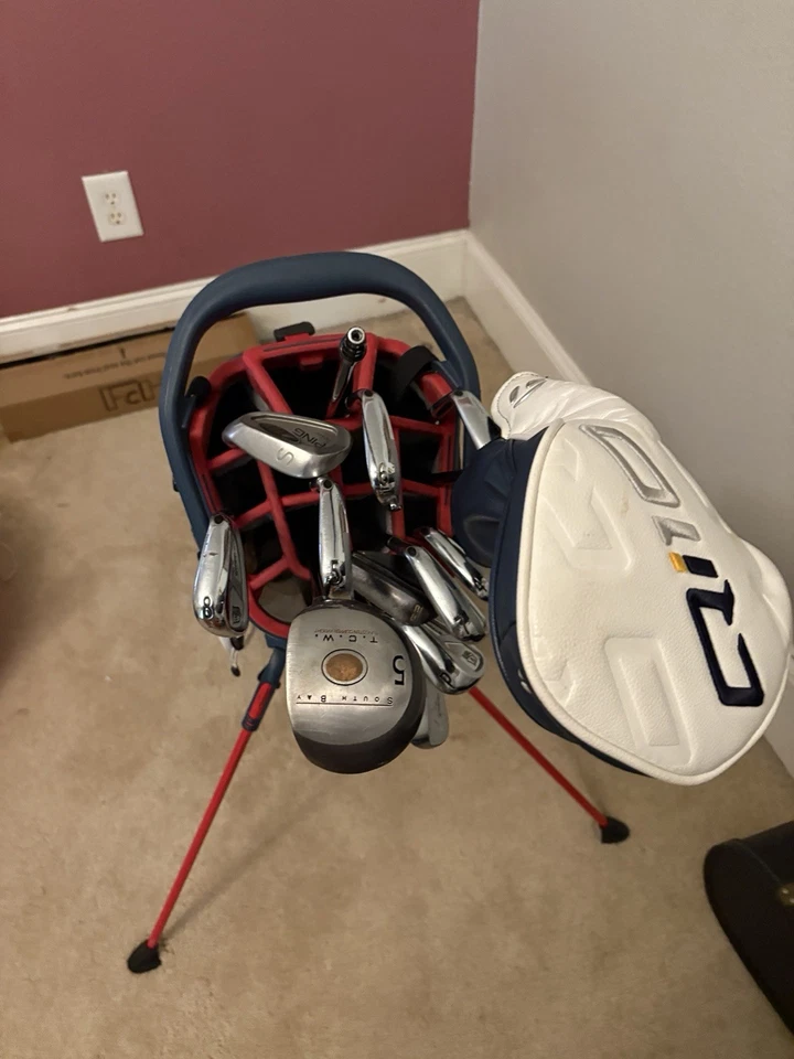 Carrito y palos de golf Callaway Foto 3 de 4