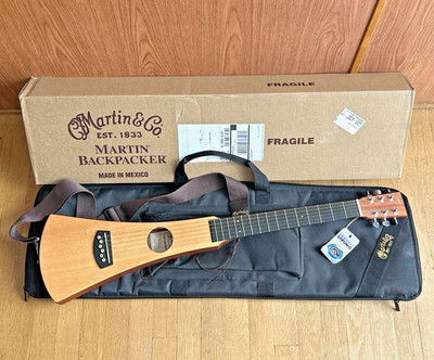 Martin Backpacker travel Acoustic Guitar /gig bag soft case books strap ...