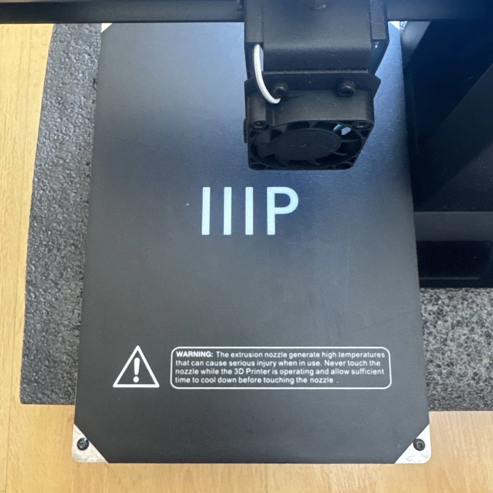 Mini impressora 3D Monoprice MP i3 - Imagem 3 de 4