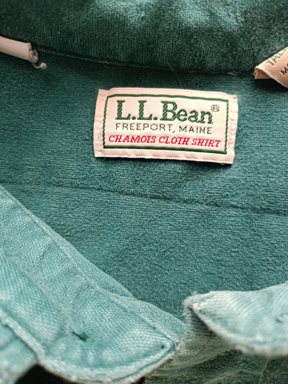 L.L. Bean Button Down Shirt Mens Size 20 Tall Green Long Sleeve 