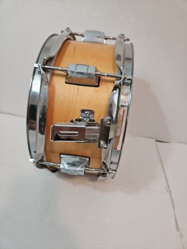 Vintage (?) Dixon Piccolo Snare Drum Maple Natural 10x5.5 Used - Picture 12 of 15