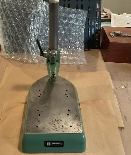 Federal NB-60 Indicator / Comparator Stand In Excellent Condition