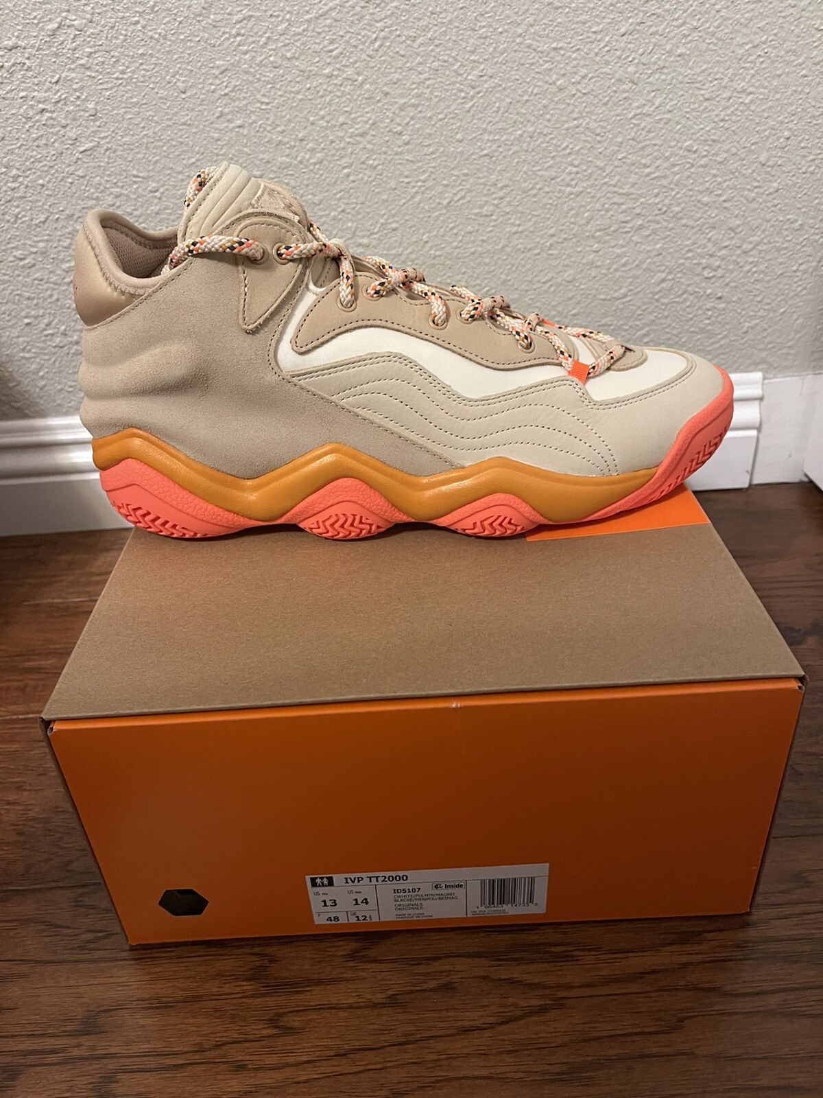 Seller photo, eBay